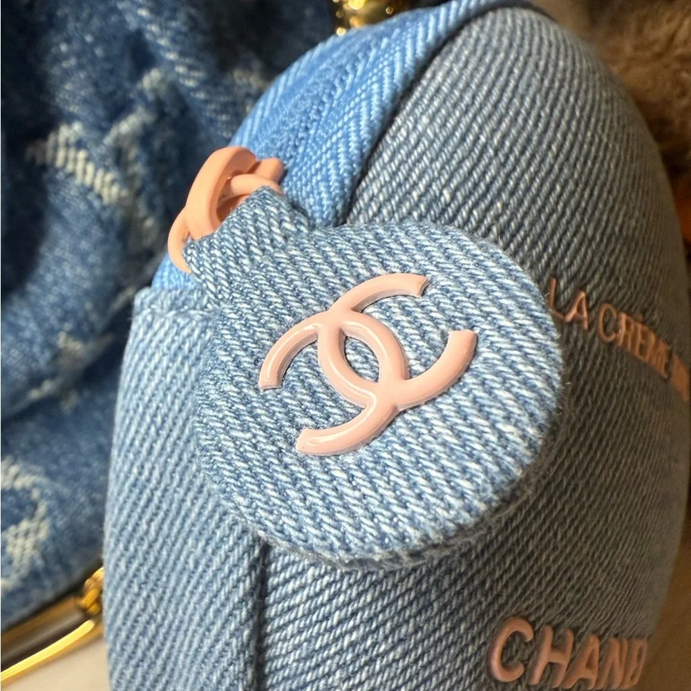 💙CHANEL La Creme Main ~ 2026 Spring Coco Denim Collection Limited Edition